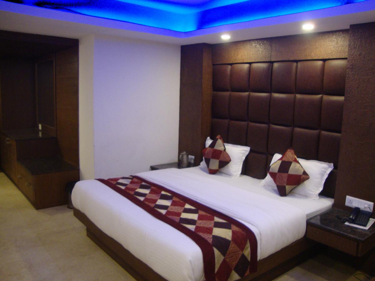 Hotel Hamers International Массури Экстерьер фото