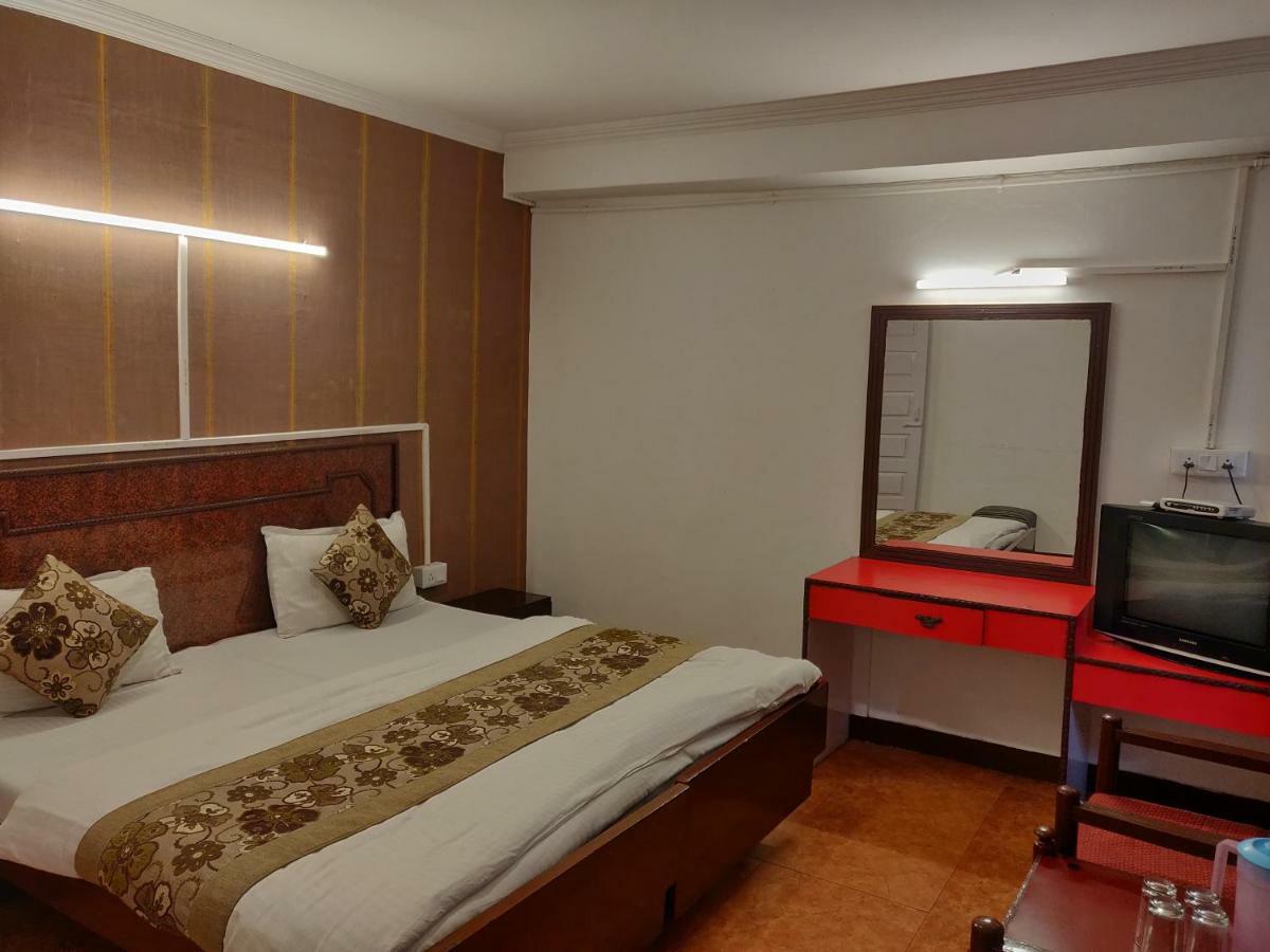 Hotel Hamers International Массури Экстерьер фото